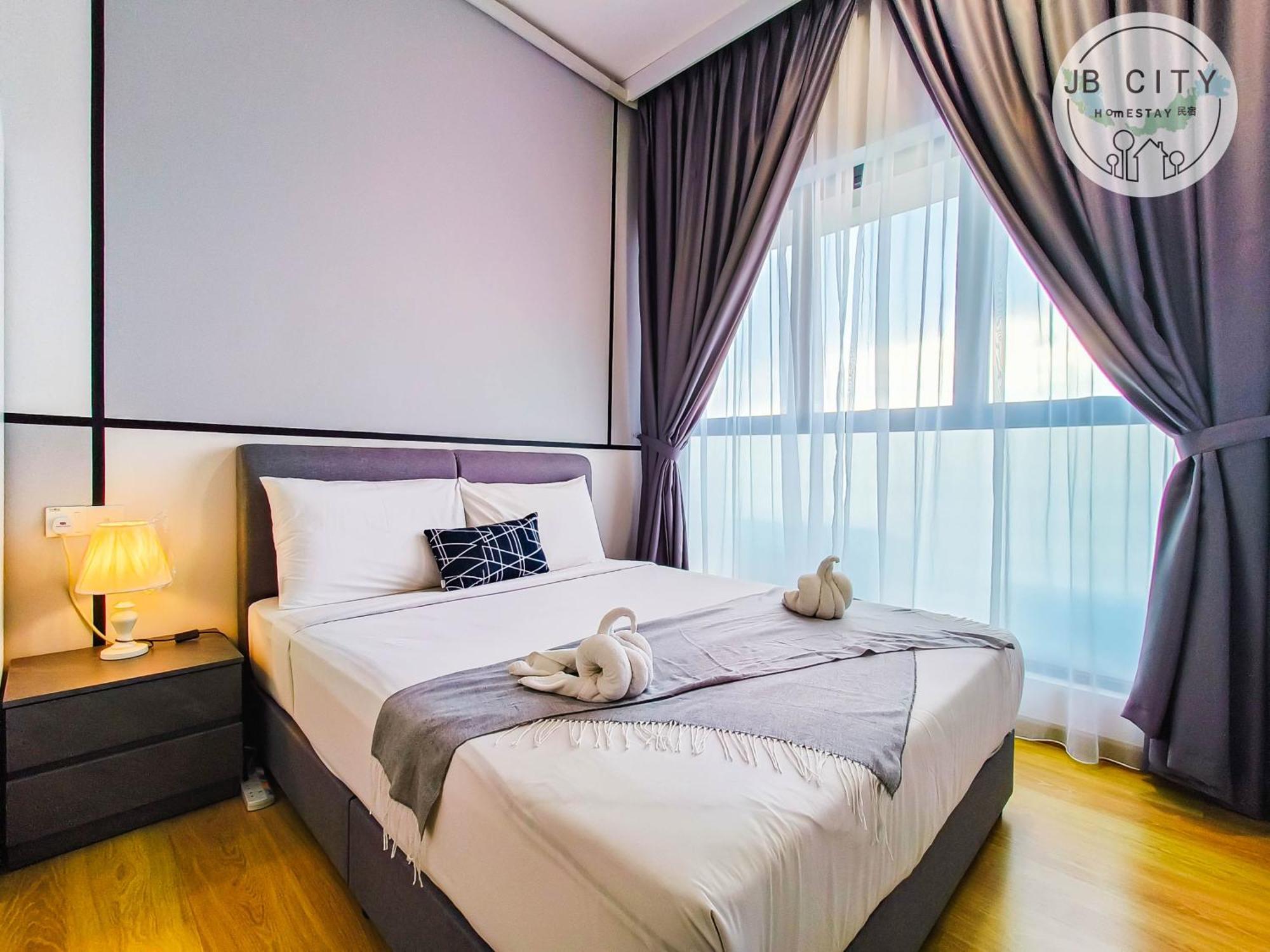 Apartment Danga Bay Country Garden By Rr Jbcity