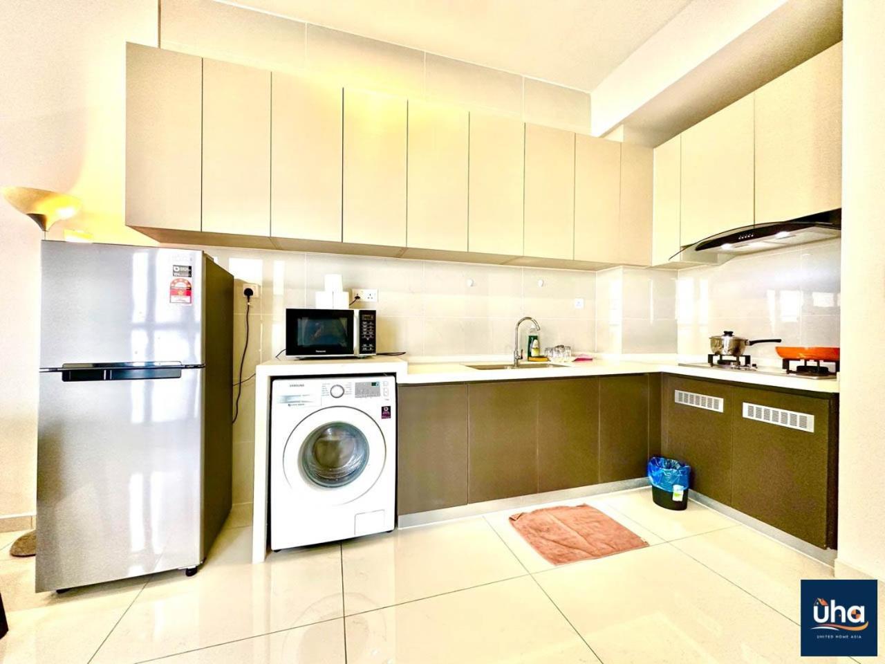 Apartment Danga Bay Country Garden By Rr Jbcity *